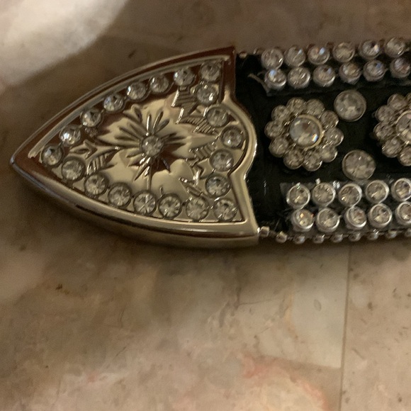 Angel Ranch Women Silver and Black Embellished Belt, M - Picture 6 of 9